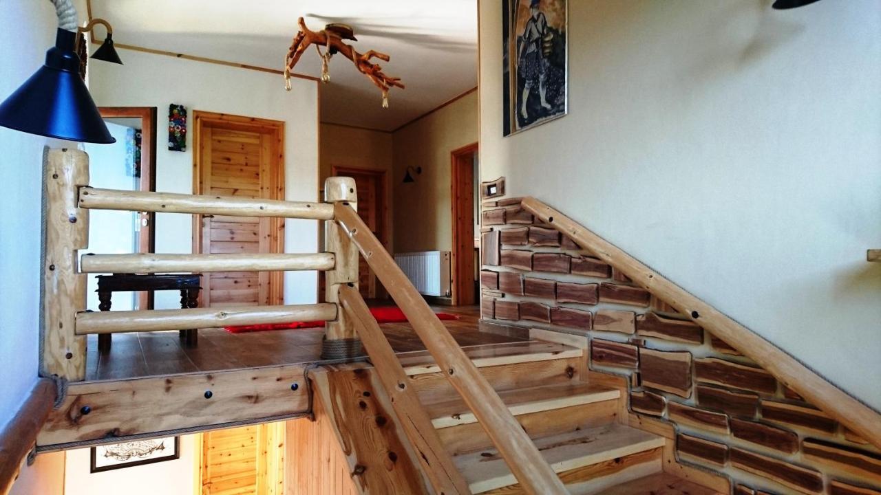 Bujtina Shkodrani Bed and Breakfast Voskopojë Buitenkant foto