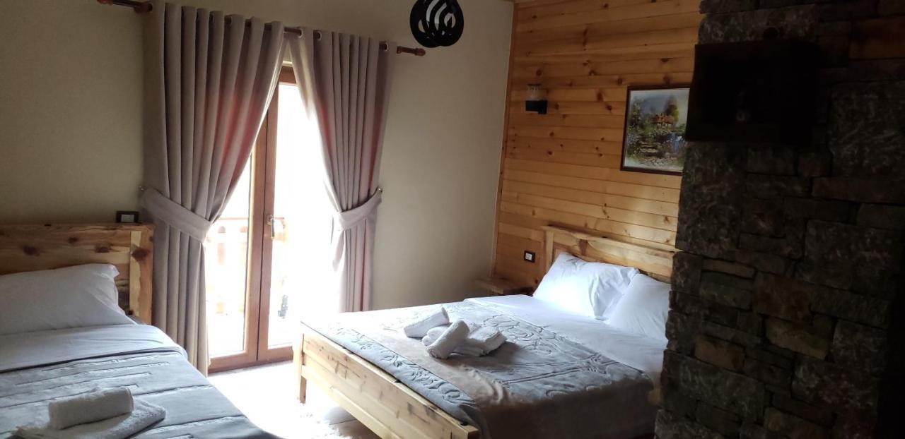 Bujtina Shkodrani Bed and Breakfast Voskopojë Buitenkant foto